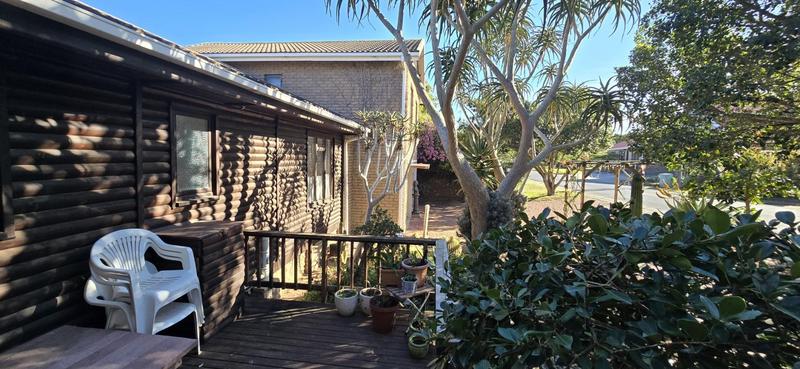 4 Bedroom Property for Sale in Reebok Western Cape